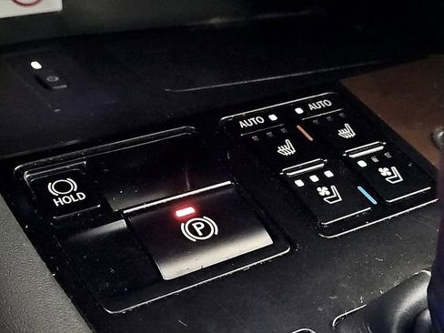 Certified 2022 Lexus RX 350 FWD w/ Premium Package image 28