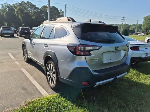 Used 2024 Subaru Outback Limited AWD/4WD image 13