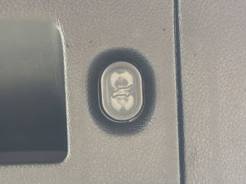 Used 2019 GMC Yukon Denali w/ Open Road Package image 19