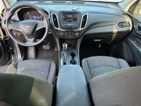 Used 2020 Chevrolet Equinox LT FWD image 16