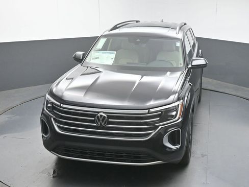 New 2026 Volkswagen Atlas SE FWD image 45
