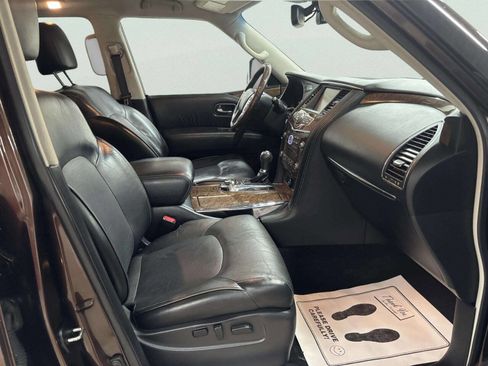 Used 2017 INFINITI QX80 4WD w/ Driver Assistance Package image 23