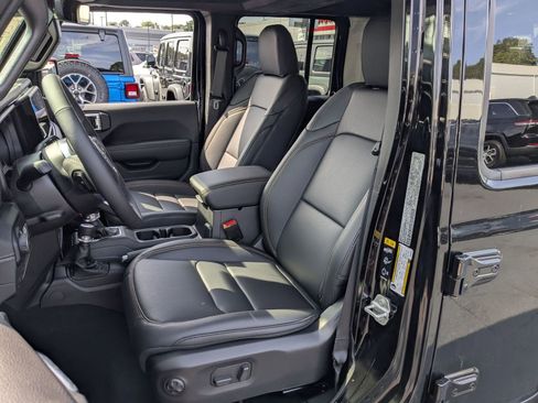 New 2025 Jeep Wrangler Sahara image 13