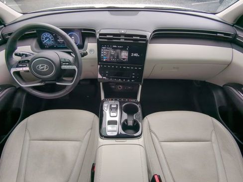 Used 2024 Hyundai Tucson Limited image 18