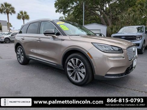 Used 2020 Lincoln Corsair Reserve FWD image 2