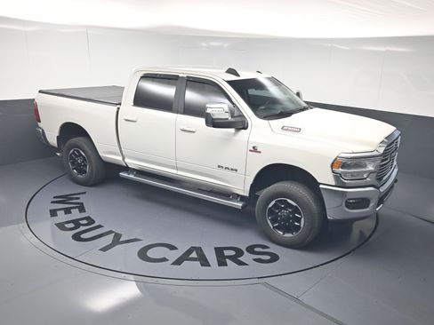 Used 2024 RAM 2500 Laramie AWD/4WD image 15