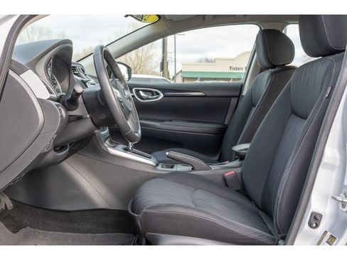 Used 2019 Nissan Sentra SV image 14