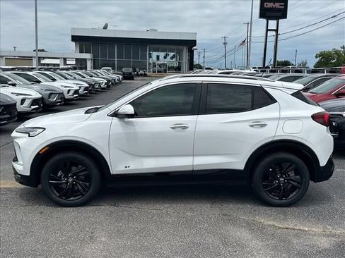 New 2026 Buick Encore GX Sport Touring w/ Advanced Technology Package FWD image 7