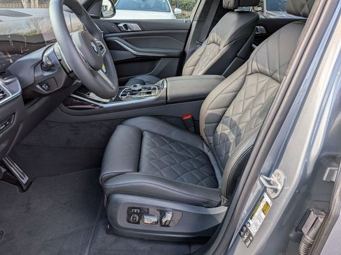 New 2026 BMW X7 xDrive40i w/ M Sport Package image 14