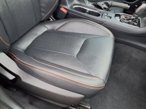 Used 2019 Subaru Crosstrek 2.0i Limited w/ Moonroof Package w/Navigation image 21