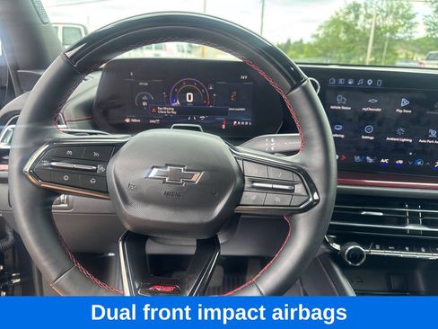 Used 2026 Chevrolet Traverse RS w/ LPO, Floor Liner Package AWD/4WD image 14