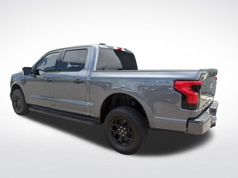 Used 2025 Ford F150 Lightning XLT AWD/4WD image 5