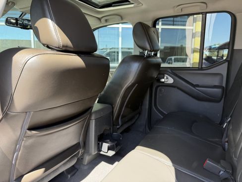 Used 2019 Nissan Frontier PRO-4X w/ Pro-4x Luxury Package AWD/4WD image 31