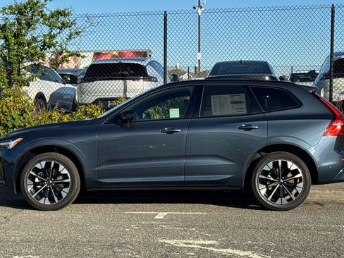 New 2026 Volvo XC60 B5 Plus w/ Climate Package image 5