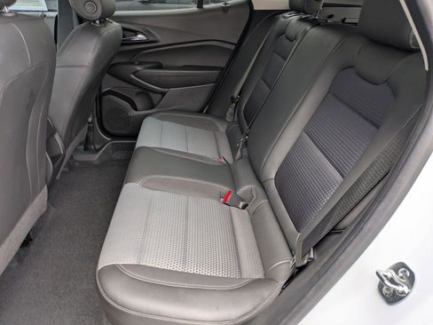 Used 2024 Chevrolet Trax LT w/ Driver Confidence Package image 24