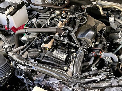 Used 2024 Toyota Tacoma SR5 image 30