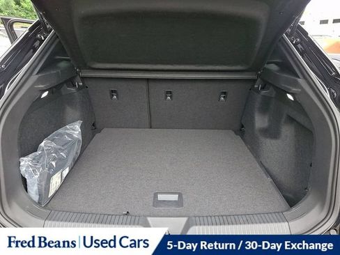Used 2024 Volkswagen ID.4 Pro AWD/4WD image 33
