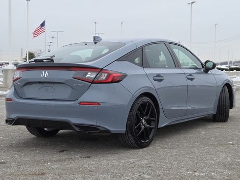 Used 2023 Honda Civic Sport image 17
