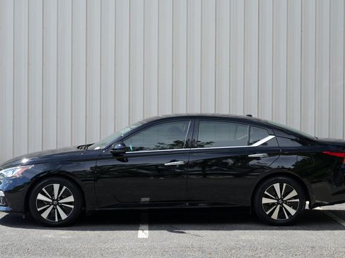 Used 2021 Nissan Altima 2.5 SL FWD image 44