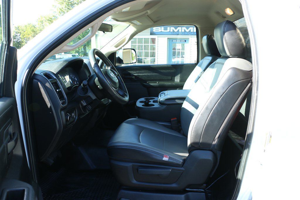 Used 2020 RAM 5500 Tradesman RWD image 10