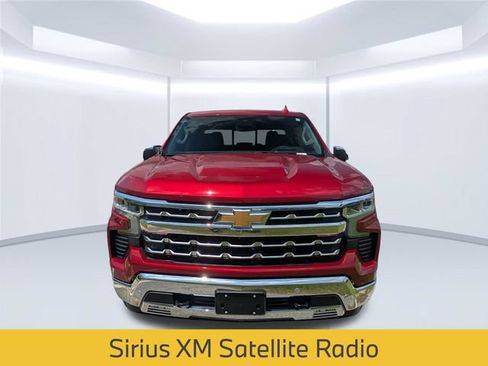 Used 2024 Chevrolet Silverado 1500 LTZ w/ Technology Package AWD/4WD image 6