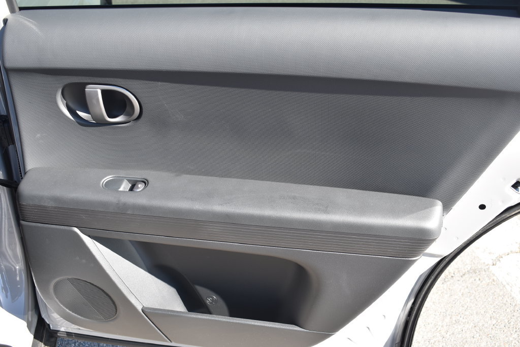 New 2026 Hyundai Ioniq 5 SEL RWD image 15