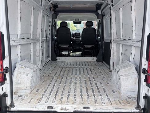 Used 2023 RAM ProMaster 2500 FWD image 25