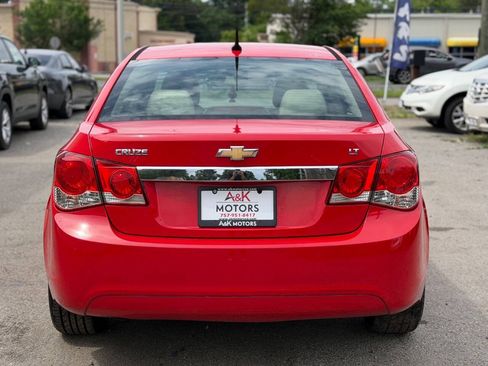 Used 2014 Chevrolet Cruze LT FWD image 6