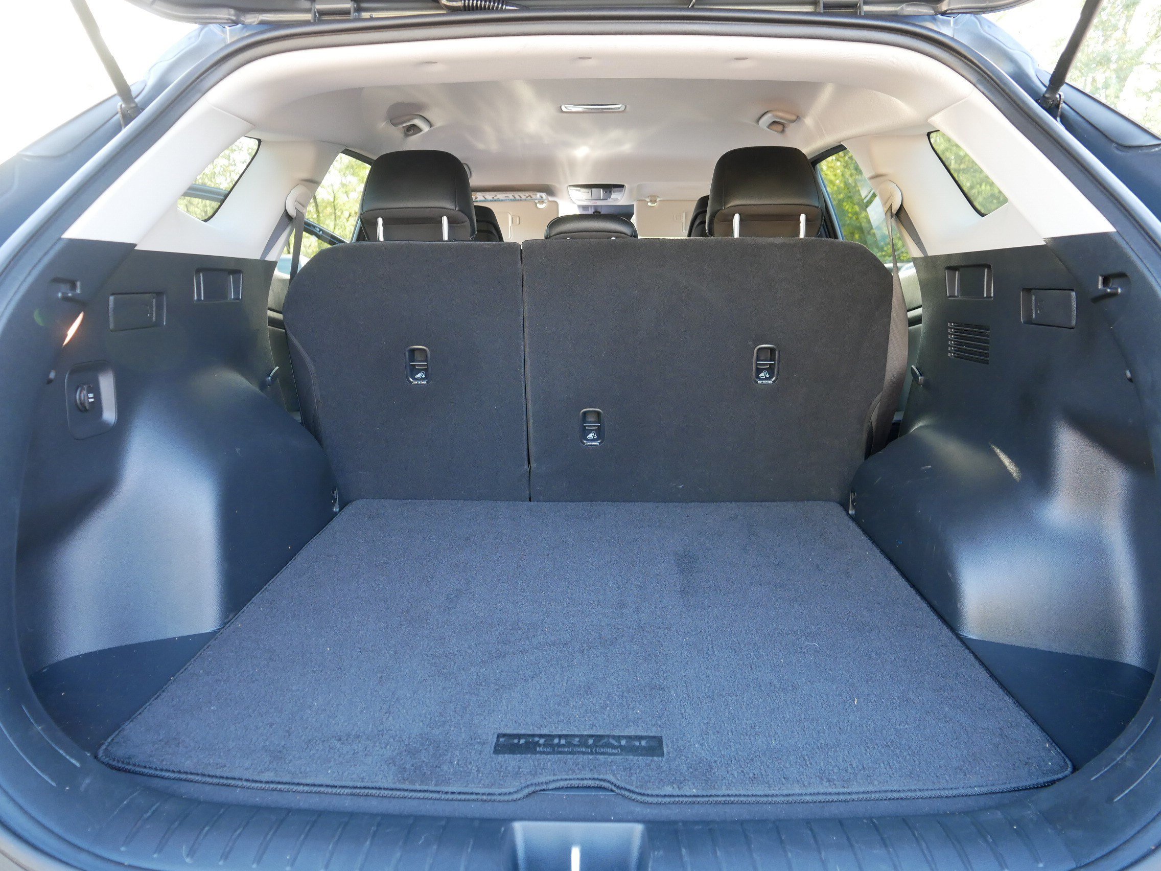 Certified 2024 Kia Sportage EX AWD/4WD image 18