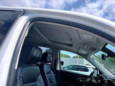 Used 2019 Chevrolet Traverse Premier AWD/4WD image 23
