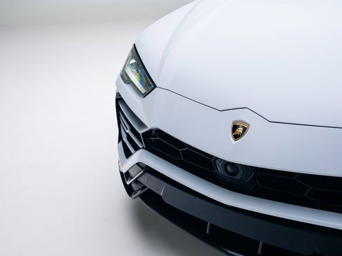 Used 2022 Lamborghini Urus image 8