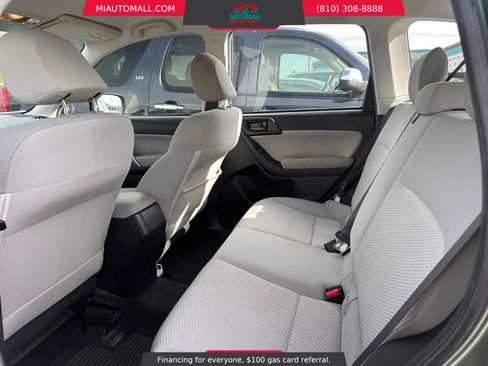 Used 2017 Subaru Forester 2.5i w/ Alloy Wheel Package AWD/4WD image 22