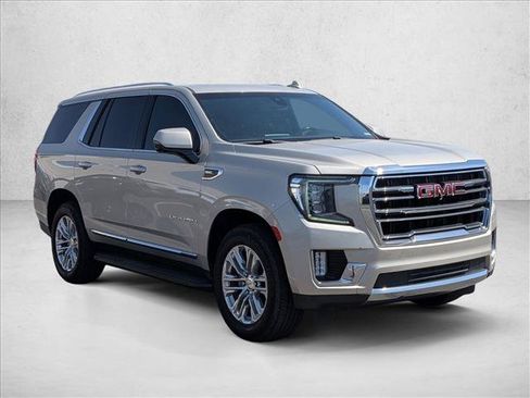 Used 2021 GMC Yukon SLT w/ SLT Luxury Plus Package AWD/4WD image 3