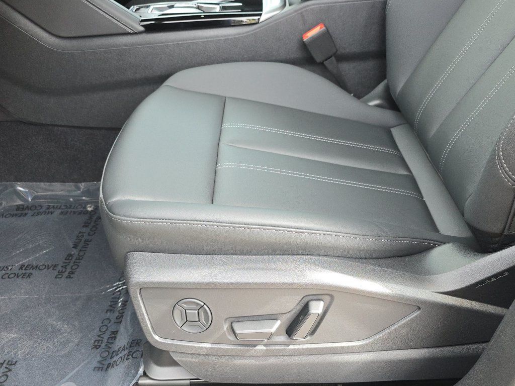 New 2026 Audi Q5 2.0T AWD/4WD image 17