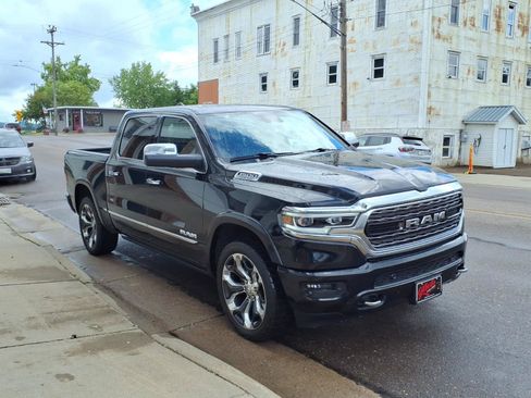 Used 2019 RAM 1500 Limited AWD/4WD image 4