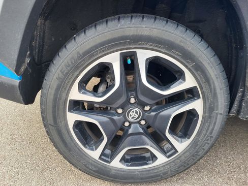 Used 2020 Toyota RAV4 Adventure image 13