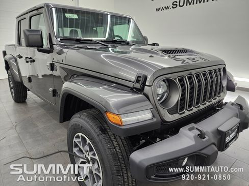 New 2026 Jeep Gladiator Sport image 2
