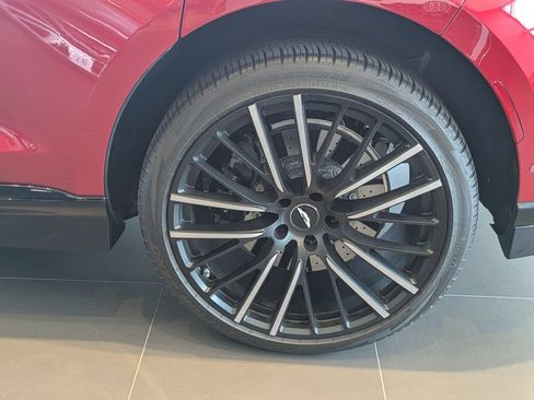 Used 2024 Aston Martin DBX 707 AWD/4WD image 16