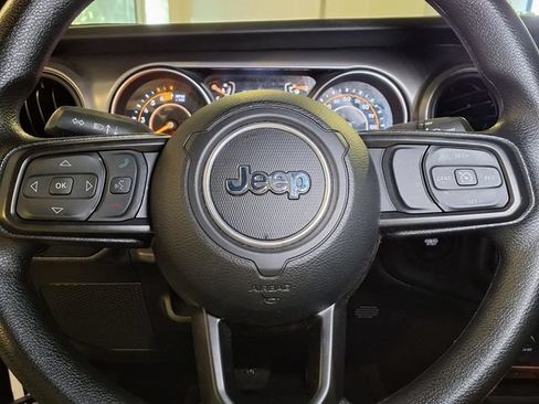 Used 2023 Jeep Wrangler Sport AWD/4WD image 13