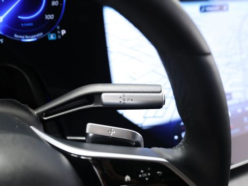 Used 2023 Mercedes-Benz EQS 580 4MATIC SUV image 29