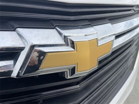 Used 2024 Chevrolet Equinox LT image 30