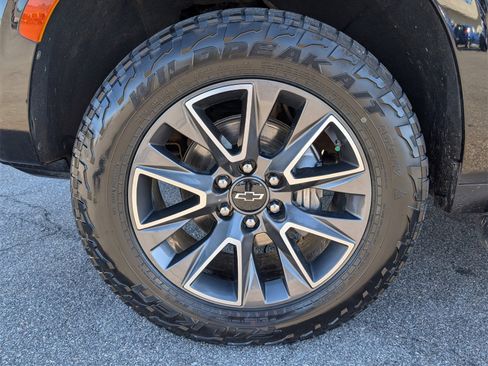 Used 2021 Chevrolet Tahoe Z71 image 13