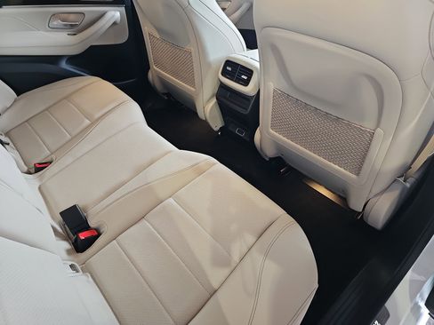 Certified 2026 Mercedes-Benz GLE 450 4MATIC image 12