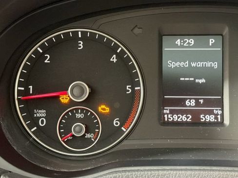 Used 2014 Volkswagen Passat TDI SE FWD image 13