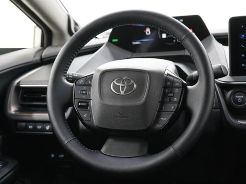 Used 2026 Toyota Prius Limited w/ Limited Premium Package AWD/4WD image 15