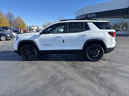 New 2026 GMC Terrain Elevation image 7