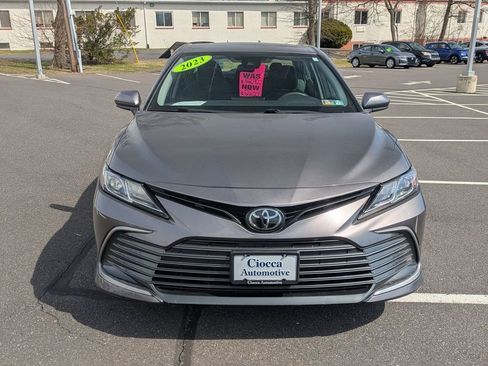 Used 2023 Toyota Camry LE image 2