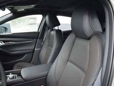 Used 2025 MAZDA MAZDA3 2.5 Turbo Premium Plus Package image 12