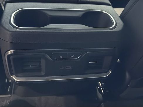 New 2026 GMC Sierra 3500 Denali AWD/4WD image 20