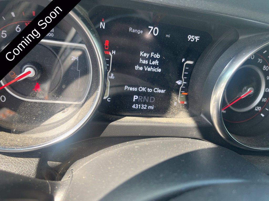 Used 2022 Jeep Gladiator Mojave w/ LED Lighting Group AWD/4WD image 17
